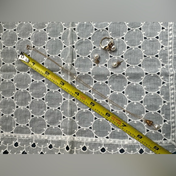 14 K gold chain with pearl pendant with Two diamonds, 14k earrings and r… - Picture 12 of 16